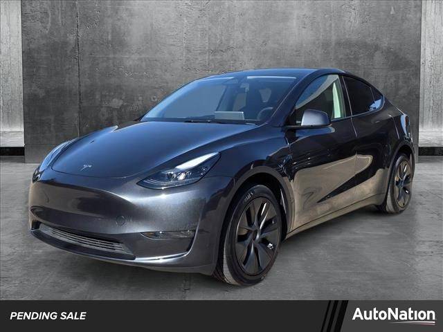 2025 Tesla Model Y Long Range — SUV — 10,560 mi — Plano, TX