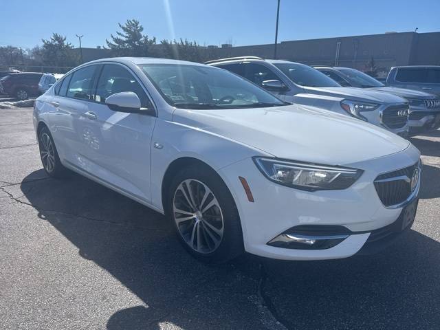 2018 Buick Regal Sportback Essence — Hatchback — 91,419 mi — Woonsocket, RI