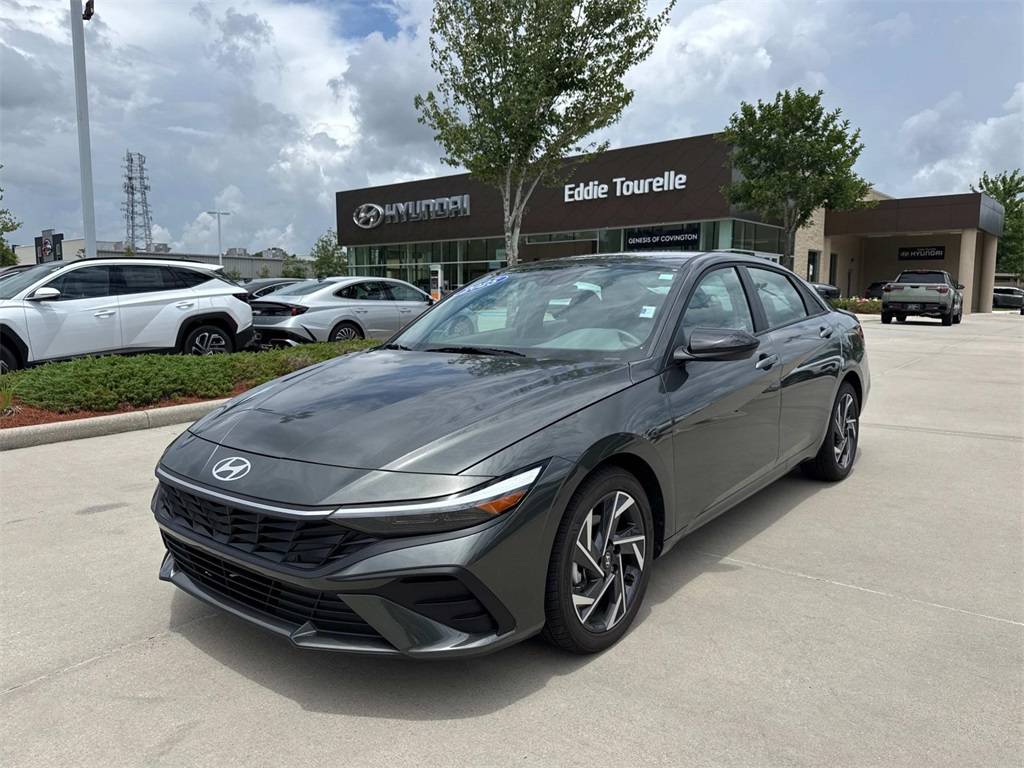 2025 Hyundai Elantra SEL Sport — Sedan — 3,603 mi — Covington, LA