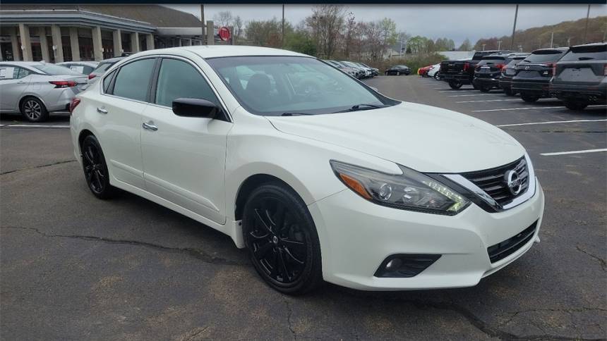 2017 Nissan Altima 2.5 SR — Sedan — 45,120 mi — Old Saybrook, CT