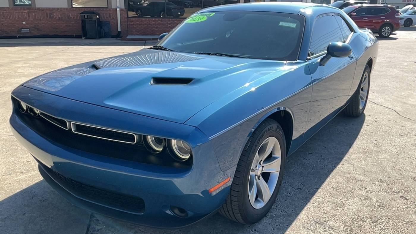 2020 Dodge Challenger SXT — Coupe — 110,869 mi — Boaz, AL