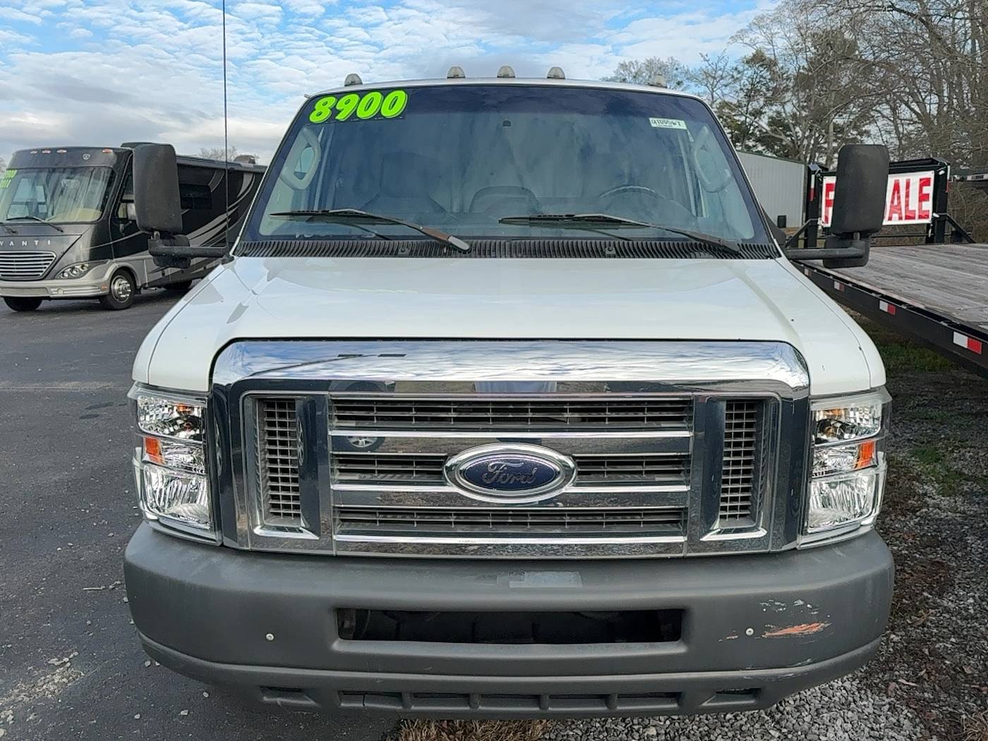 2011 Ford Econoline Commercial Cutaway E-450