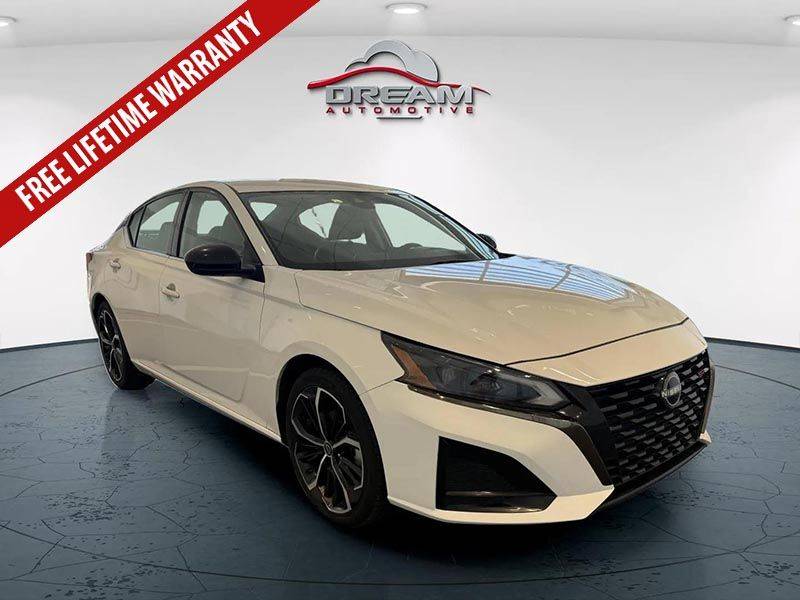 2023 Nissan Altima SR — Sedan — 65,676 mi — Kansas City, KS
