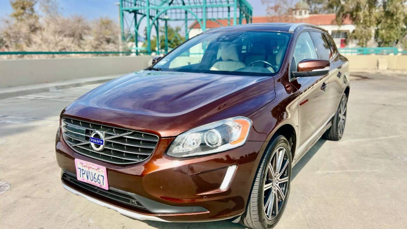 2015 Volvo XC60 T5 Drive-E Platinum — SUV — 108,965 mi — Fullerton, CA
