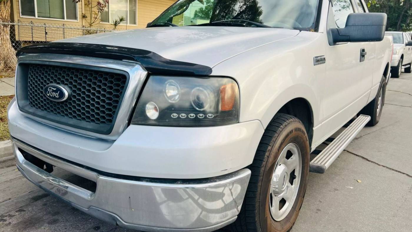 2007 Ford F-150 STX — Pickup Truck — 143,233 mi — Fullerton, CA