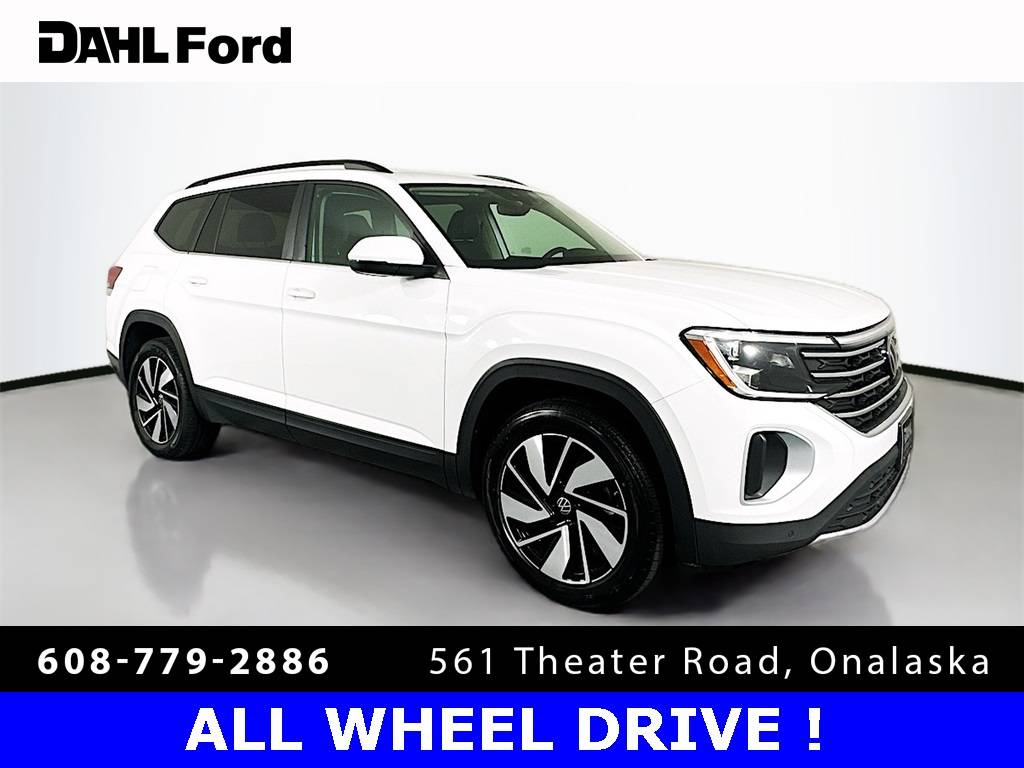 2024 Volkswagen Atlas SE with Technology — SUV — 32,670 mi — Onalaska, WI