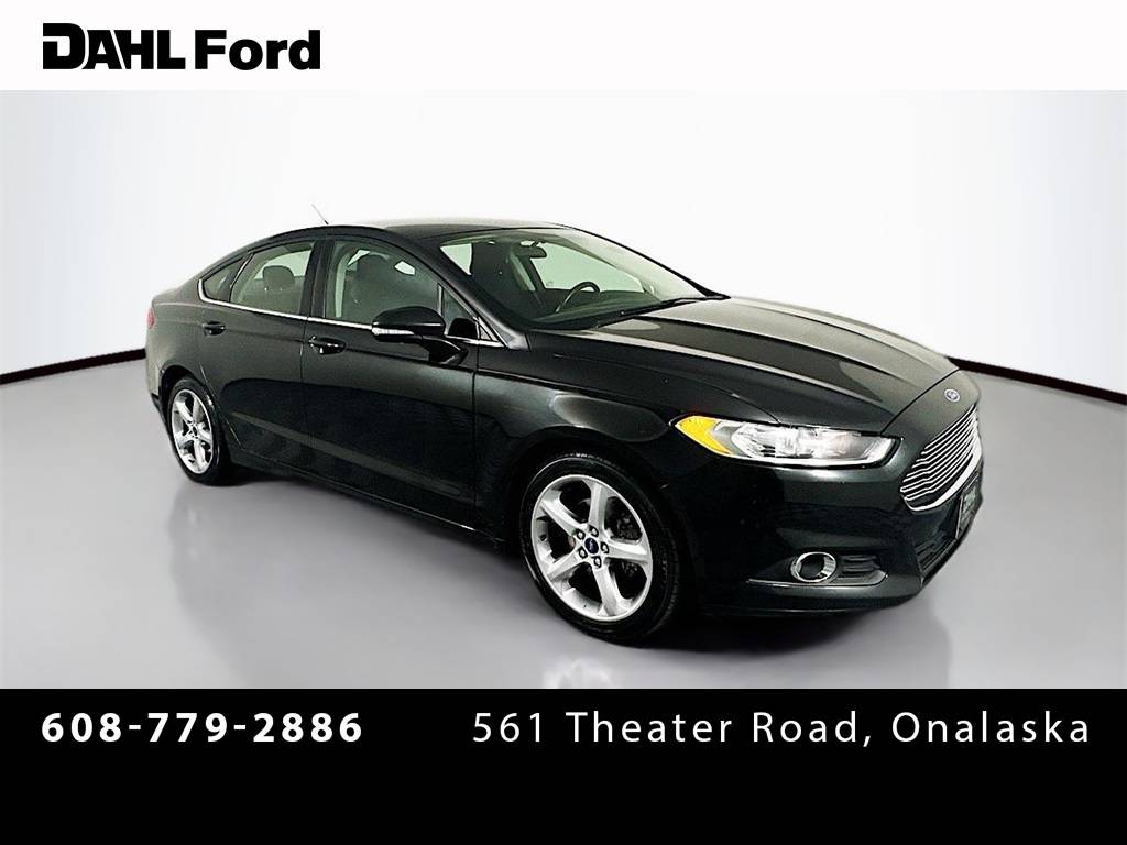2015 Ford Fusion SE — Sedan — 139,546 mi — Onalaska, WI