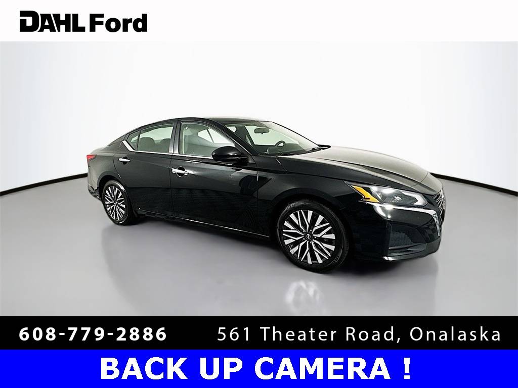 2023 Nissan Altima SV — Sedan — 57,236 mi — Onalaska, WI