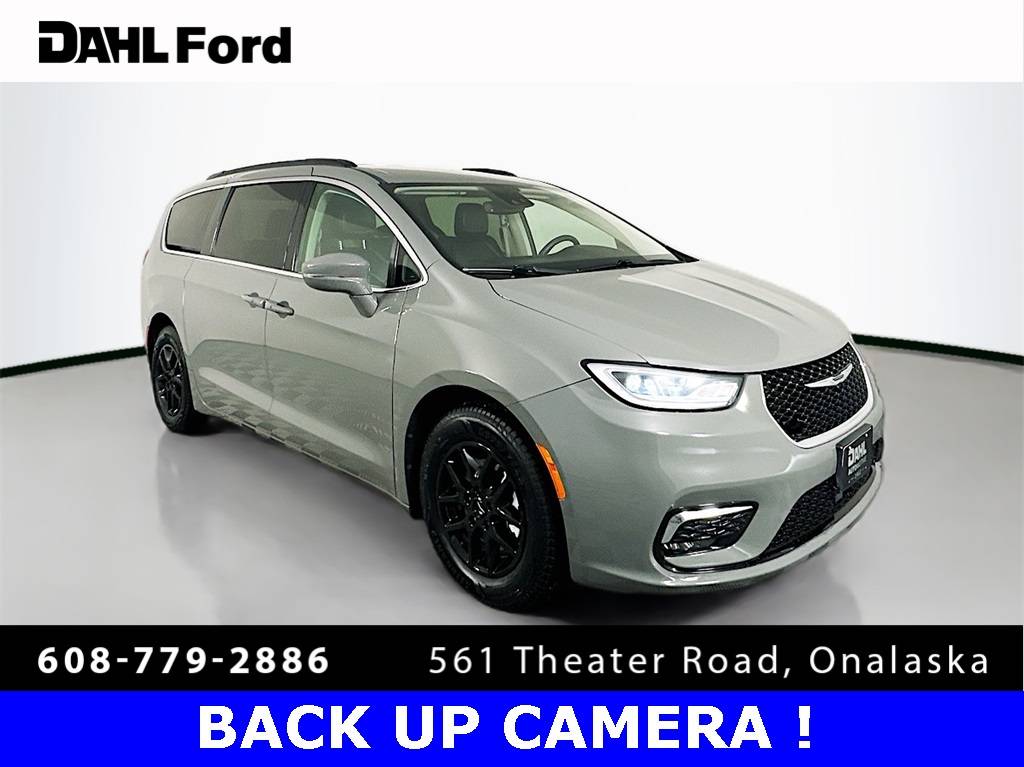 2022 Chrysler Pacifica Touring L — Minivan — 59,612 mi — Onalaska, WI