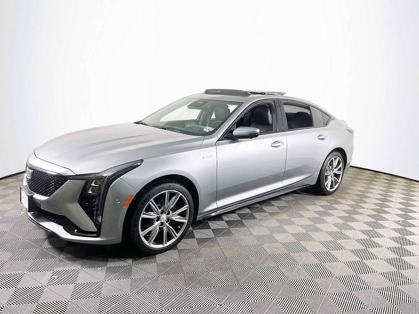2025 Cadillac CT5-V Standard