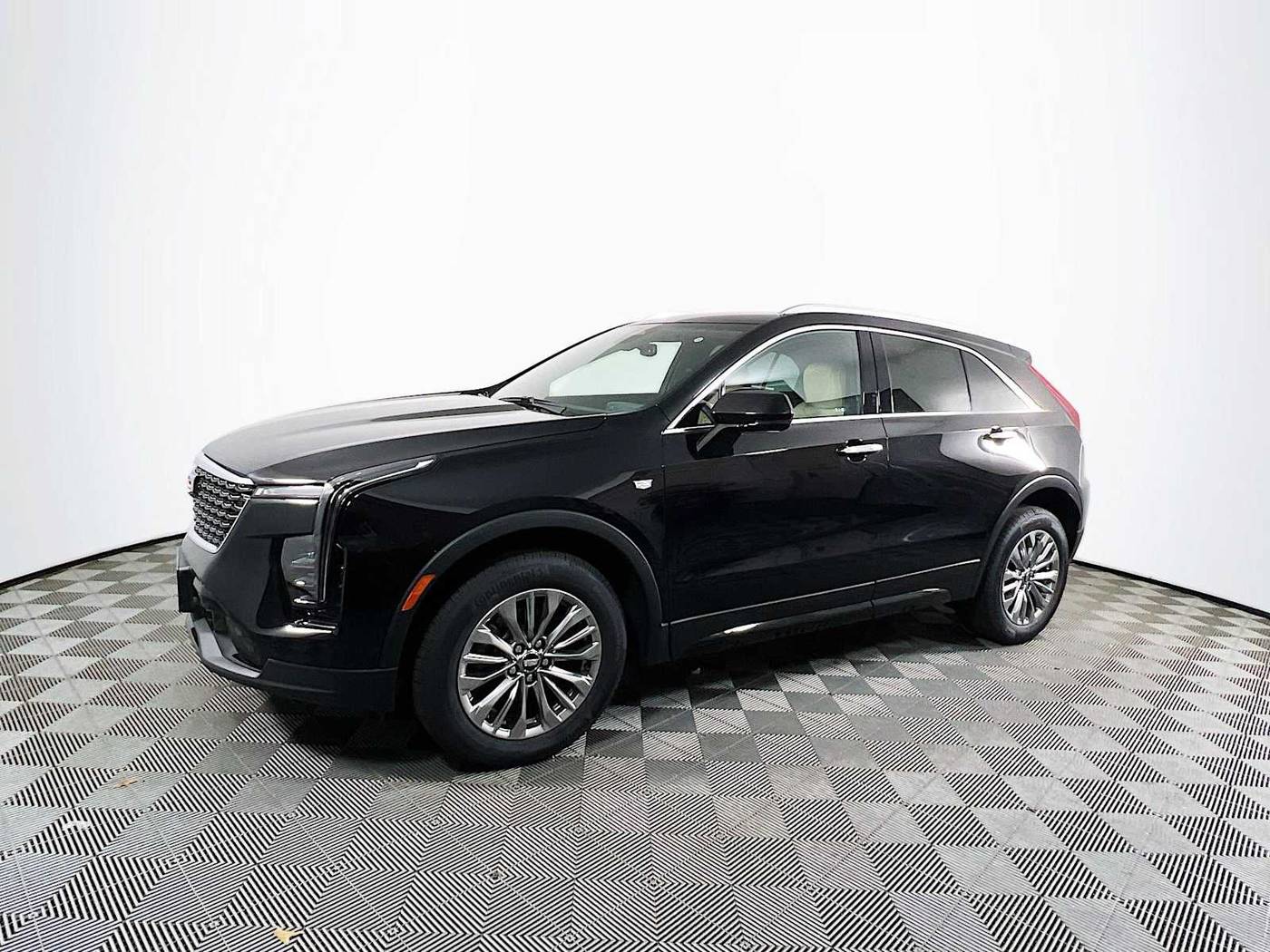 2024 Cadillac XT4 Premium Luxury — SUV — 1,823 mi — Toms River, NJ