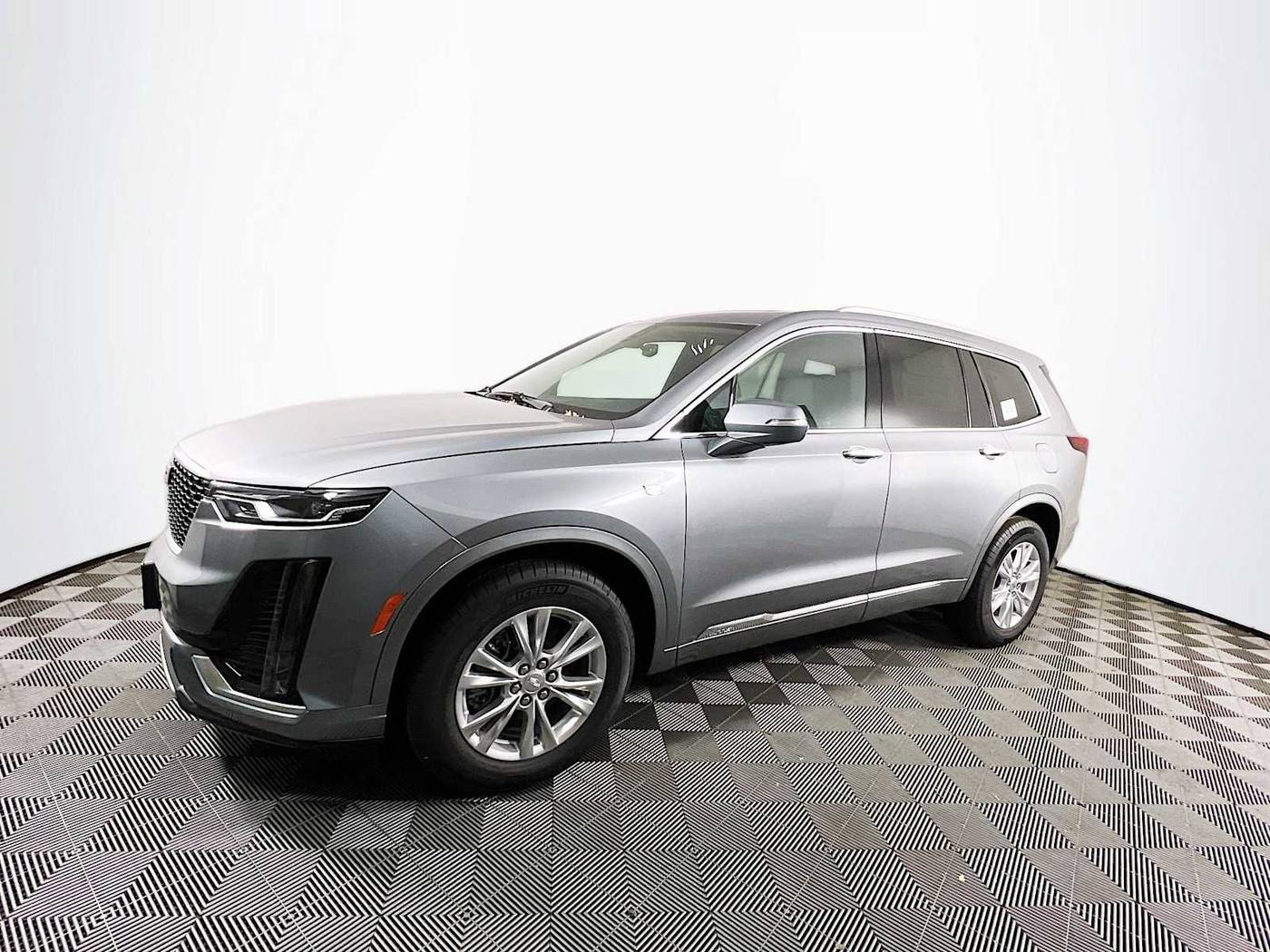 2025 Cadillac XT6 Luxury