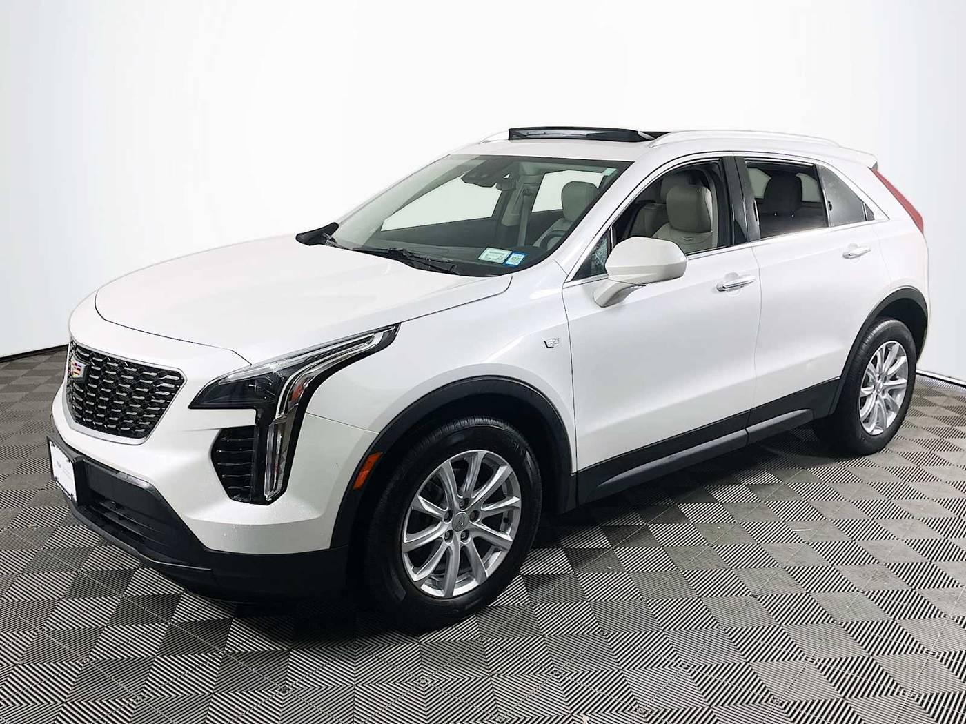 2022 Cadillac XT4 Luxury — SUV — 15,506 mi — Toms River, NJ
