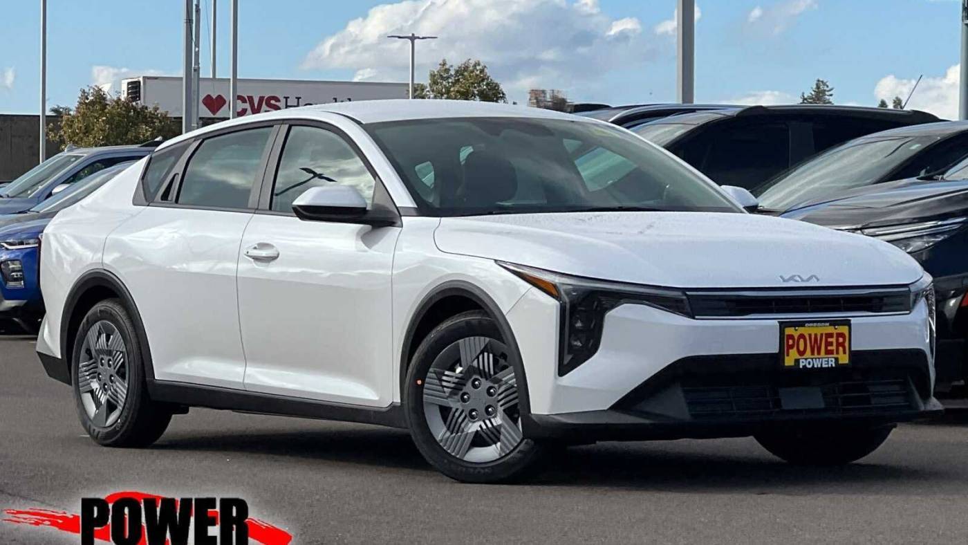 2025 Kia K4 LX — Sedan — 7,635 mi — Salem, OR