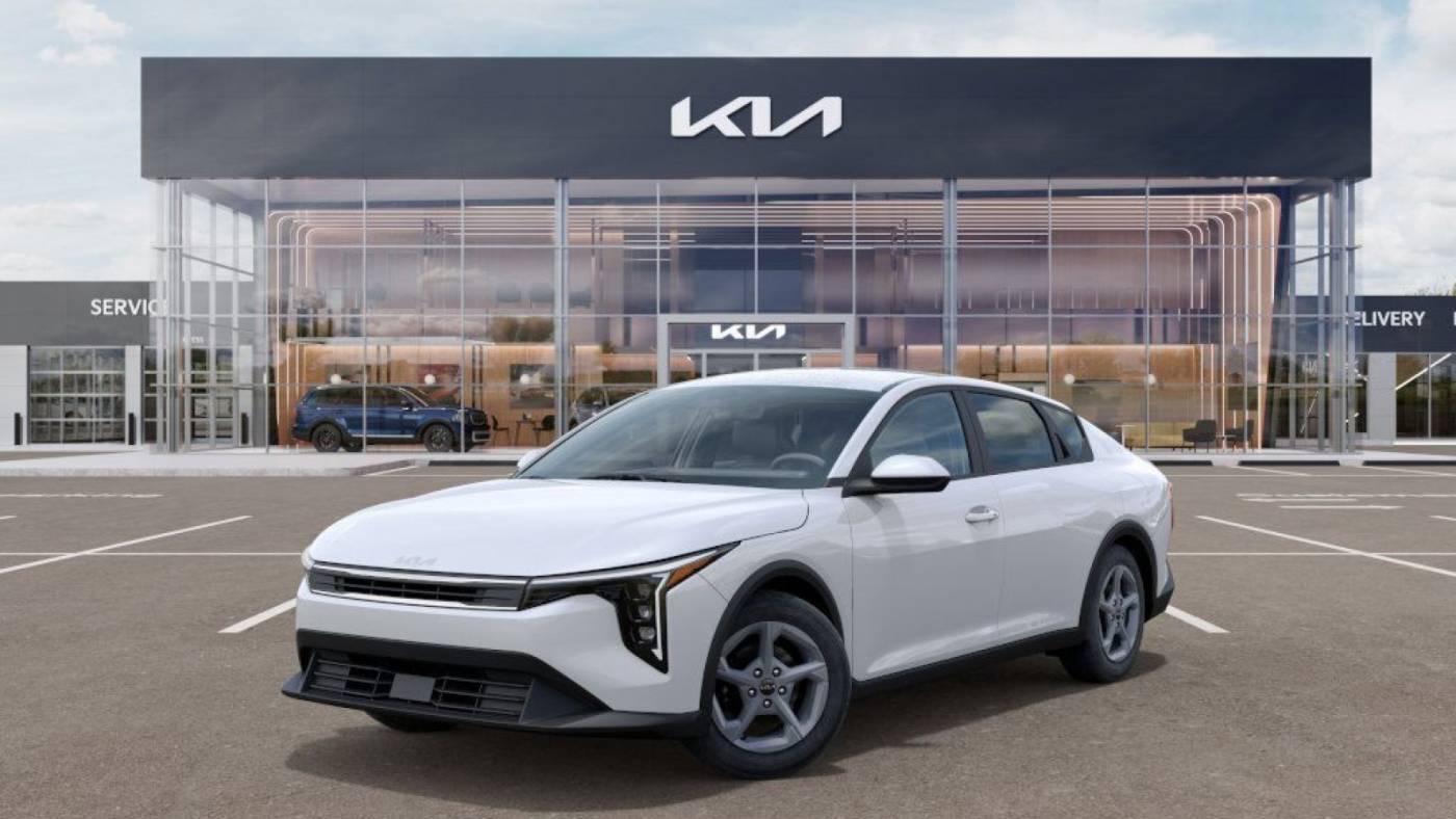 2025 Kia K4 LXS — Sedan — 13,155 mi — Salem, OR