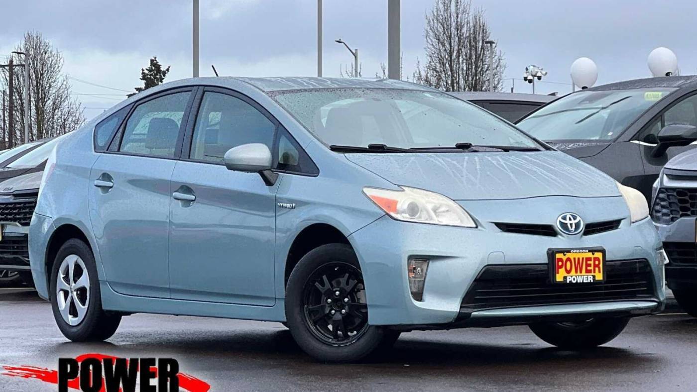 2012 Toyota Prius Three — Sedan — 156,394 mi — Salem, OR