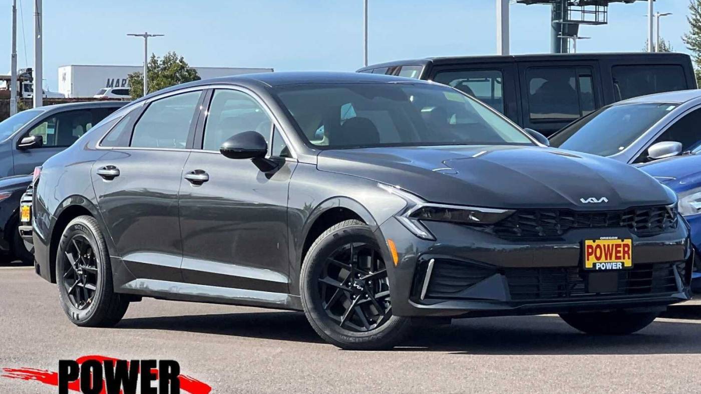 2025 Kia K5 LXS — Sedan — 13,079 mi — Salem, OR
