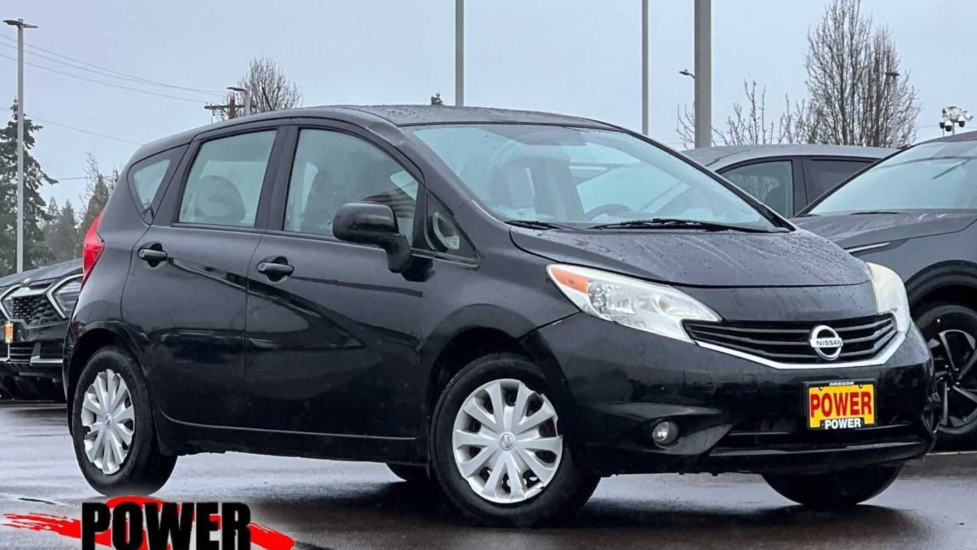 2014 Nissan Versa 1.6 SV — Hatchback — 150,159 mi — Salem, OR