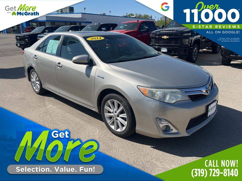 2014 Toyota Camry Hybrid LE — Sedan — 103,173 mi — Dubuque, IA