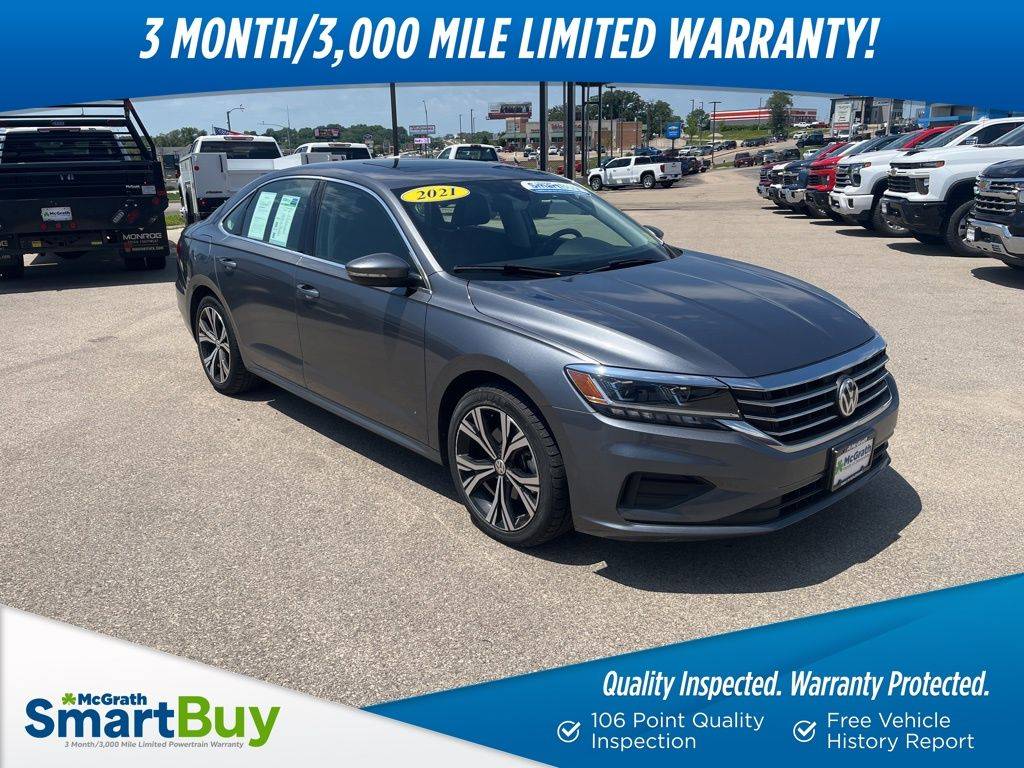 2021 Volkswagen Passat SE — Sedan — 75,951 mi — Dubuque, IA