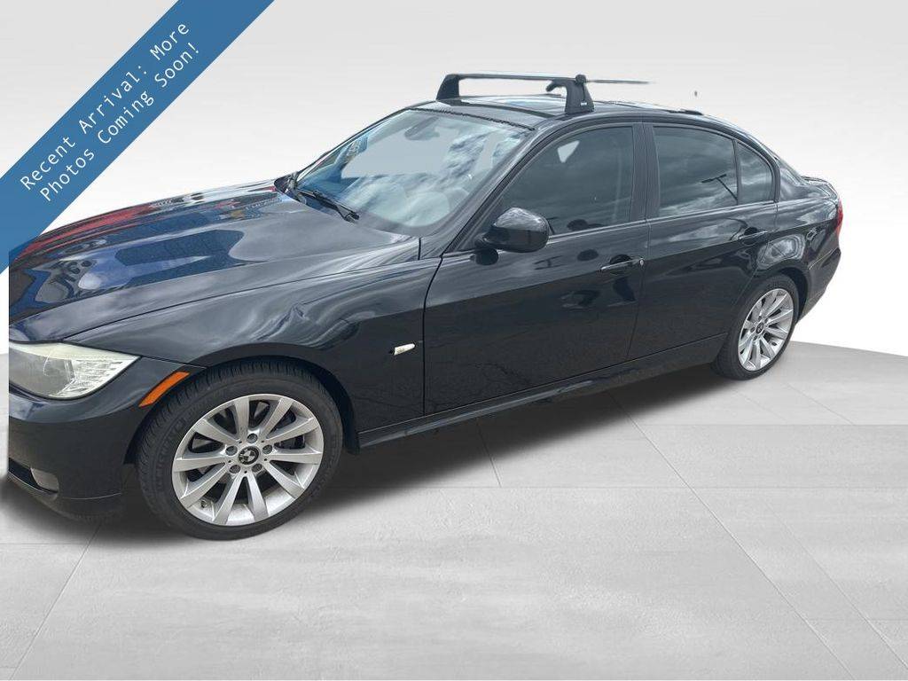 2011 BMW 3 Series 328i — Sedan — 91,688 mi — Dubuque, IA