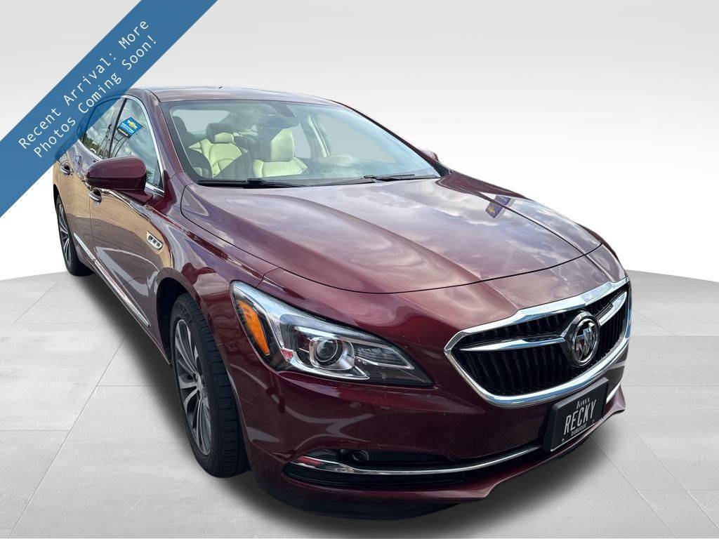 2017 Buick LaCrosse Essence — Sedan — 135,651 mi — Dubuque, IA