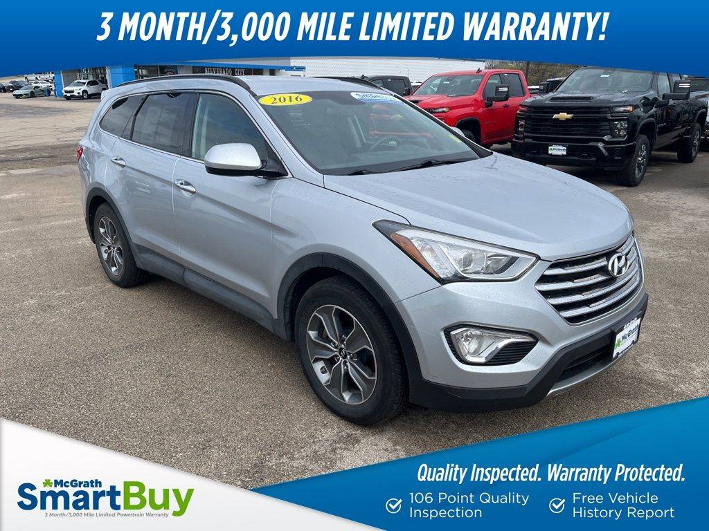 2016 Hyundai Santa Fe SE — SUV — 77,119 mi — Dubuque, IA