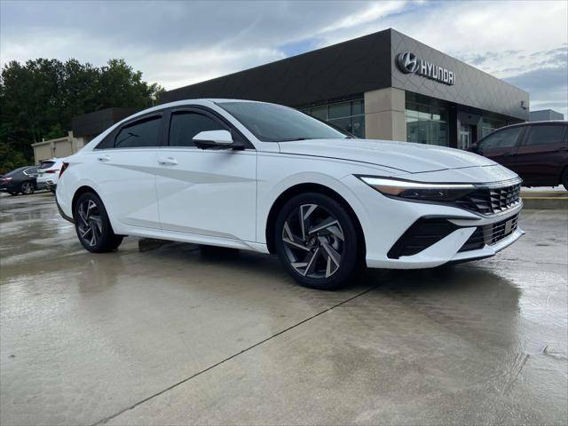 2024 Hyundai Elantra Limited — Sedan — 13,686 mi — Jasper, AL