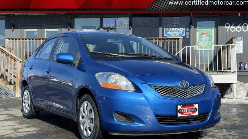 2009 Toyota Yaris Base — Sedan — 134,098 mi — Fairfax, VA