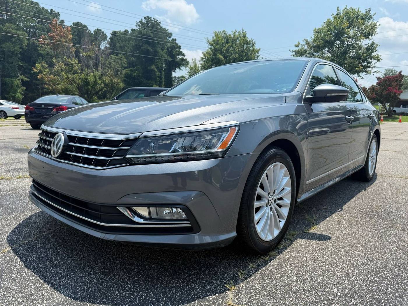 2016 Volkswagen Passat 1.8T SE — Sedan — 86,915 mi — Fuquay-Varina, NC