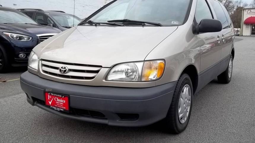 2003 Toyota Sienna LE — Minivan — 105,583 mi — Fairfax, VA
