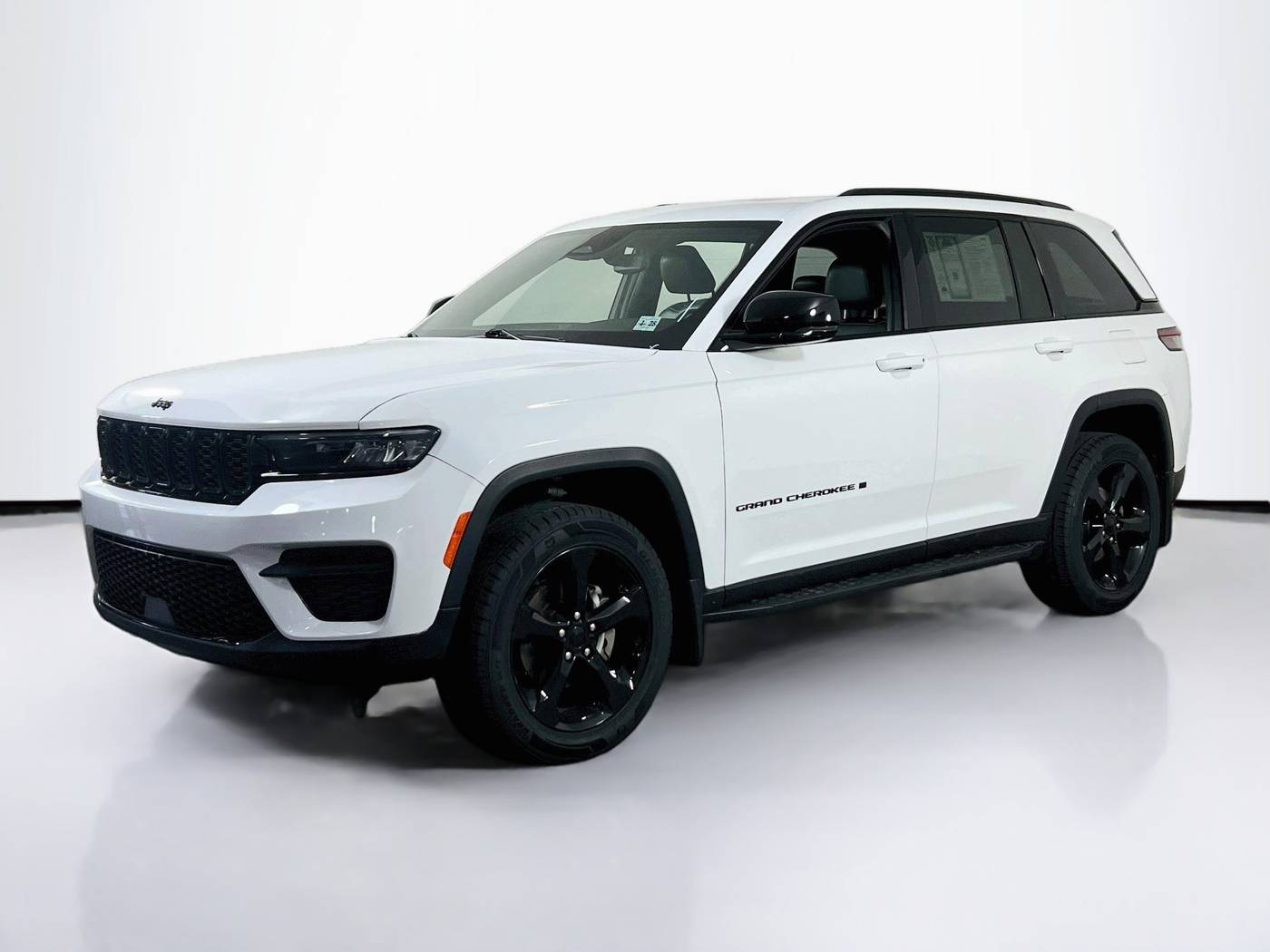 2023 Jeep Grand Cherokee Altitude — SUV — 38,898 mi — Edgemont, PA