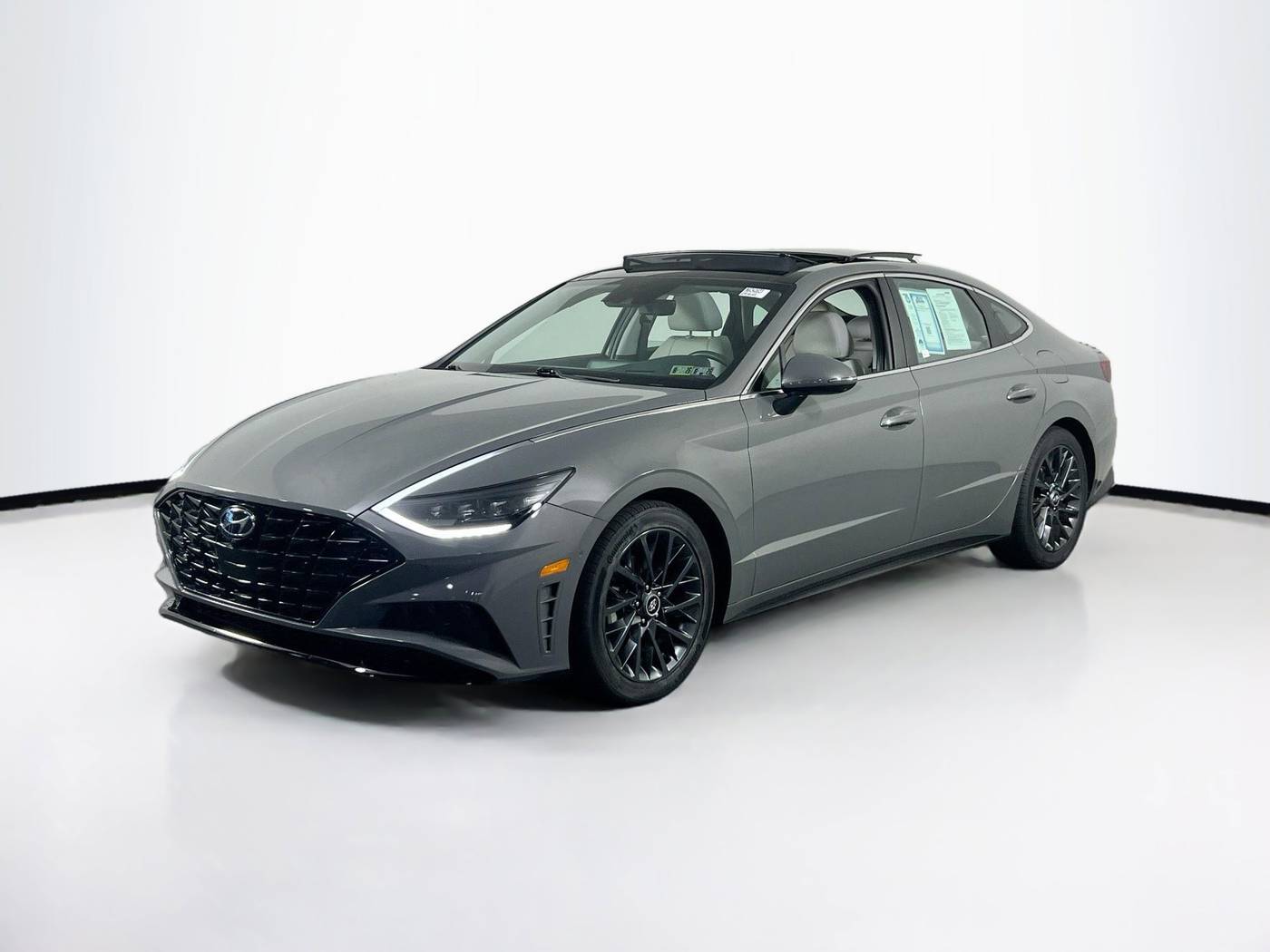 2022 Hyundai Sonata Limited — Sedan — 11,844 mi — Edgemont, PA