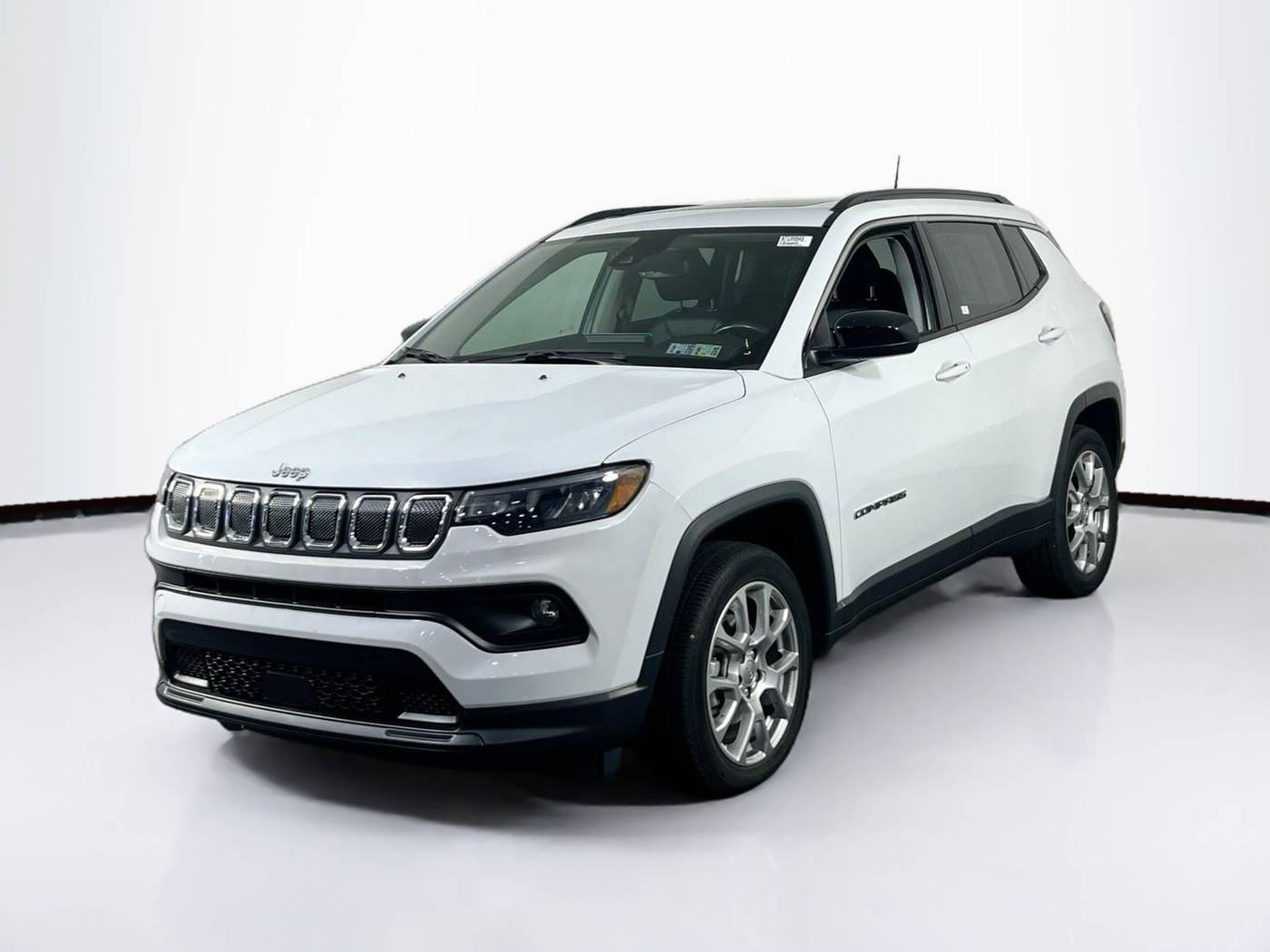 2022 Jeep Compass Latitude Lux — SUV — 11,060 mi — Edgemont, PA