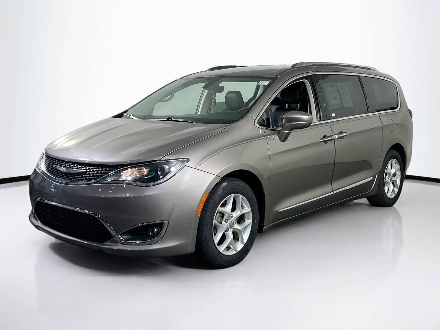 2018 Chrysler Pacifica Touring L Plus — Minivan — 68,190 mi — Edgemont, PA