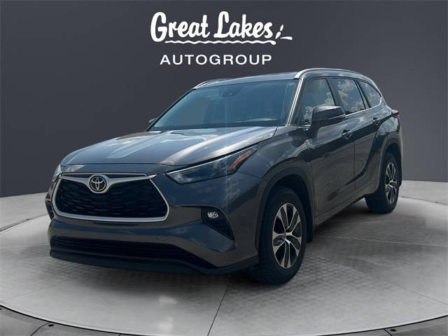 2023 Toyota Highlander XLE — SUV — 36,073 mi — Findlay, OH