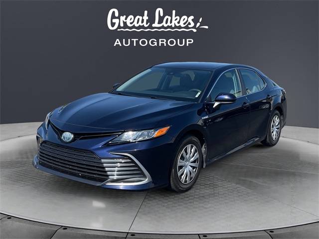 2021 Toyota Camry Hybrid LE — Sedan — 56,657 mi — Findlay, OH