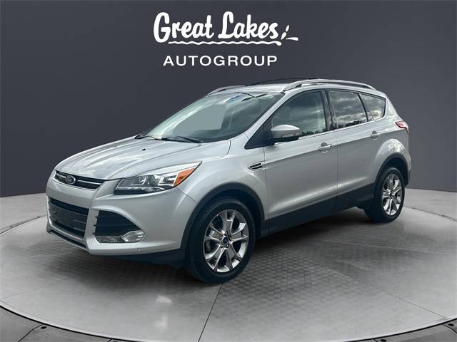 2015 Ford Escape Titanium — SUV — 142,419 mi — Findlay, OH
