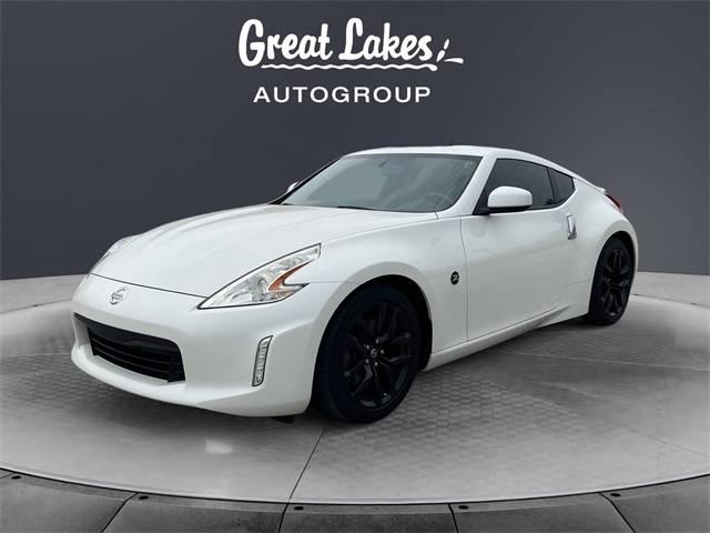 2017 Nissan 370Z Base — Coupe — 17,808 mi — Findlay, OH