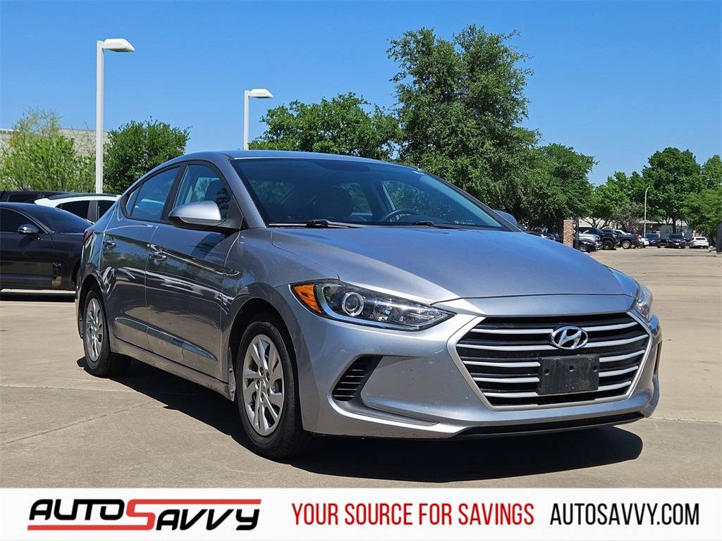 2017 Hyundai Elantra SE — Sedan — 109,992 mi — Fort Worth, TX