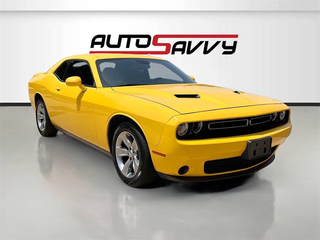 2018 Dodge Challenger SXT — Coupe — 61,465 mi — Fort Worth, TX
