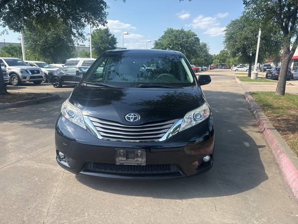 2014 Toyota Sienna L — Minivan — 128,434 mi — Fort Worth, TX