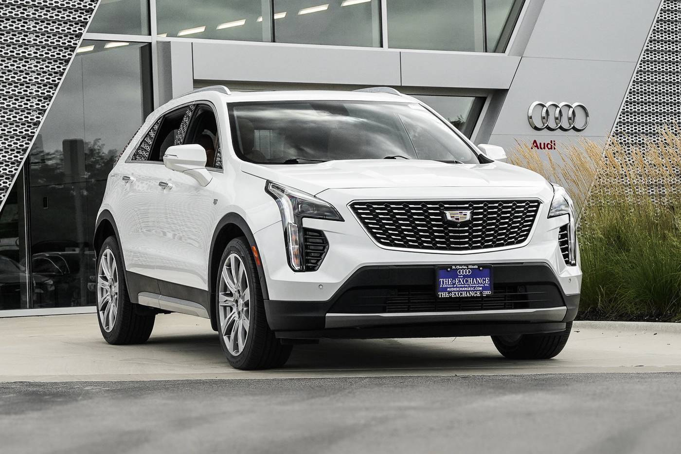 2020 Cadillac XT4 Premium Luxury — SUV — 39,876 mi — St. Charles, IL