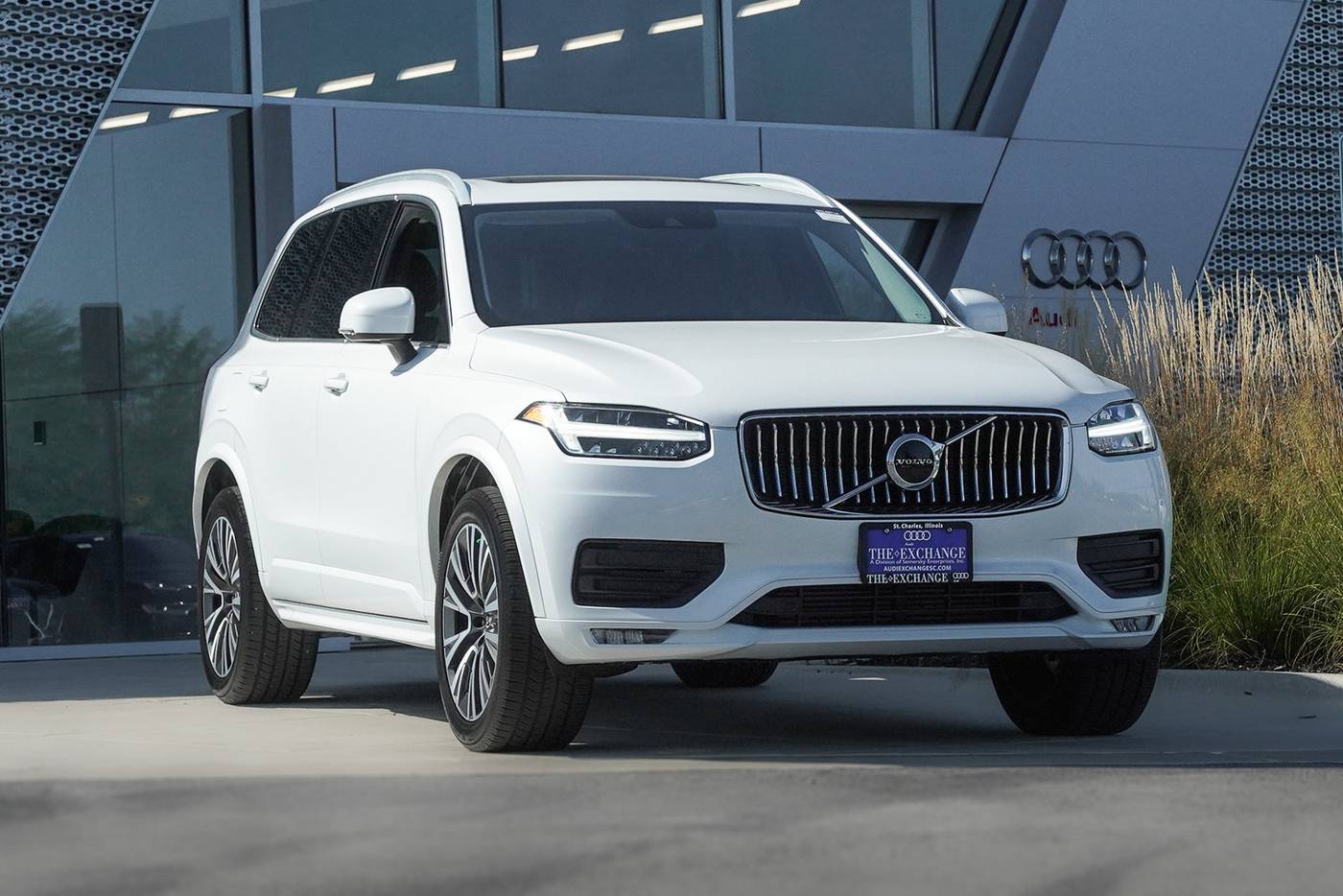 2020 Volvo XC90 Momentum — SUV — 42,755 mi — St. Charles, IL