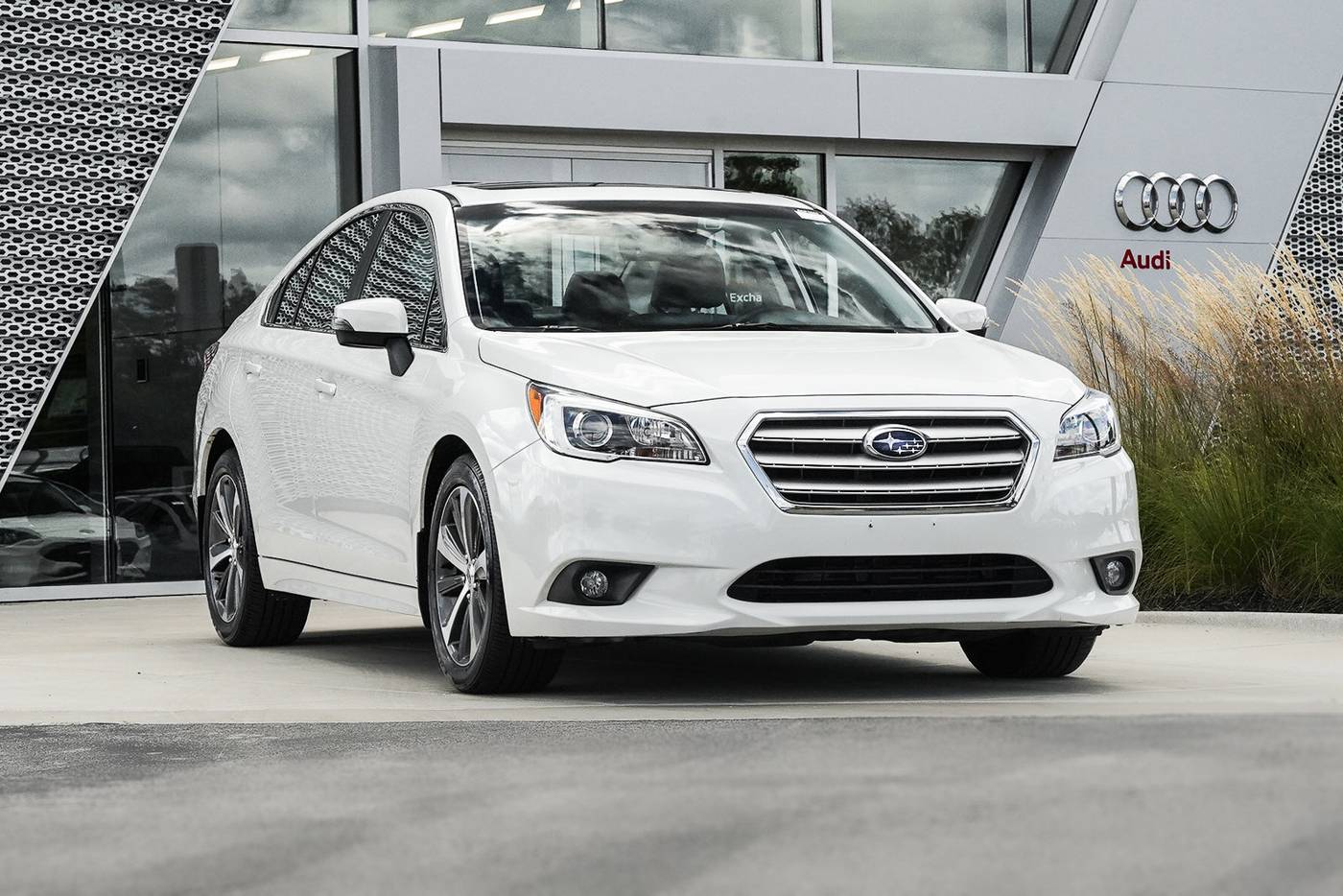 2017 Subaru Legacy 2.5i Limited — Sedan — 54,170 mi — St. Charles, IL