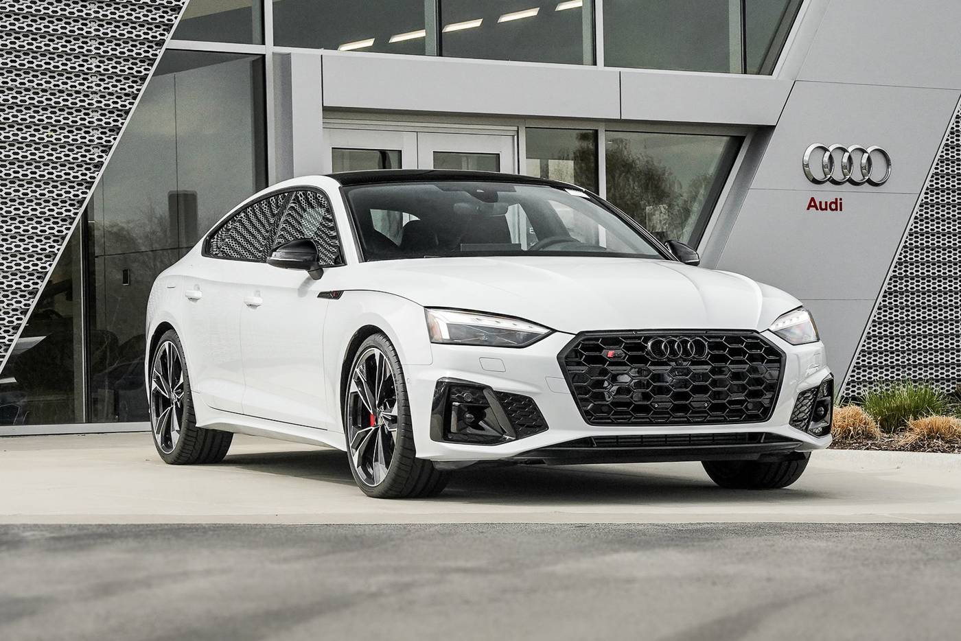 2024 Audi S5 Prestige — Hatchback — 1,376 mi — St. Charles, IL