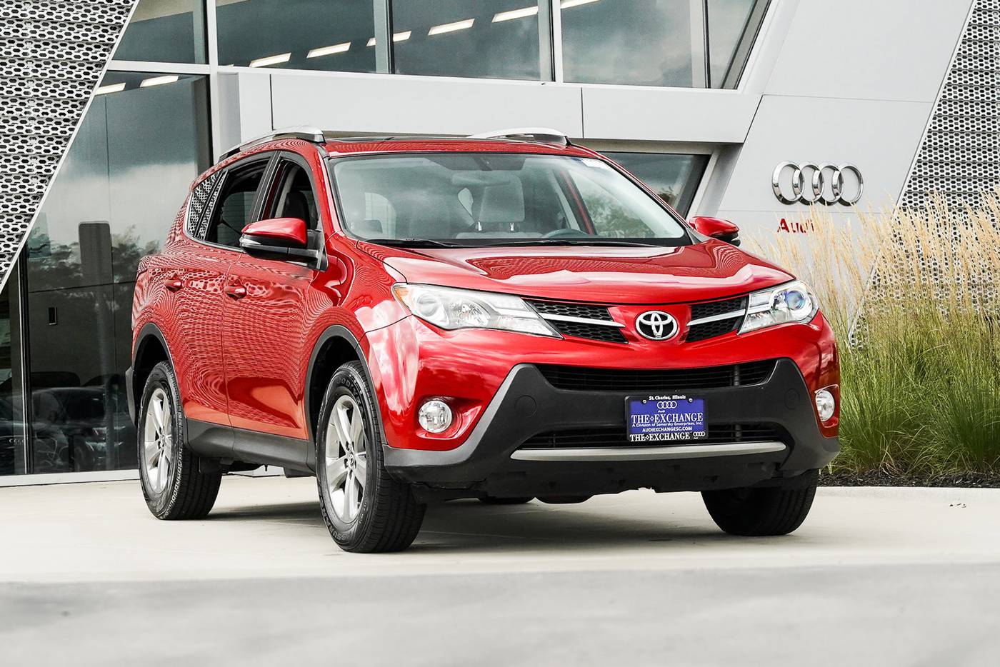 2015 Toyota RAV4 XLE — SUV — 92,022 mi — St. Charles, IL