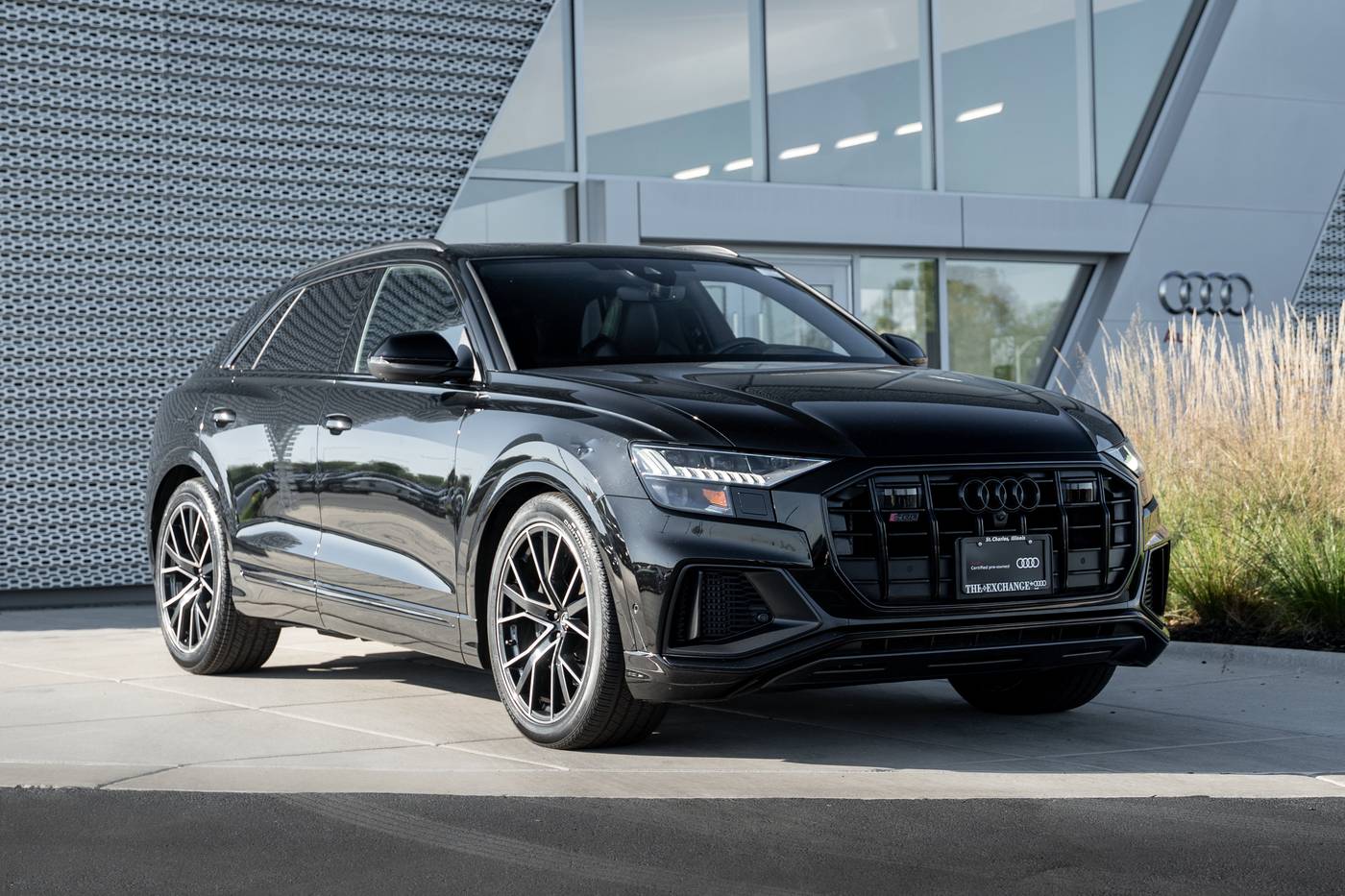 2023 Audi SQ8 Prestige — SUV — 34,972 mi — St. Charles, IL