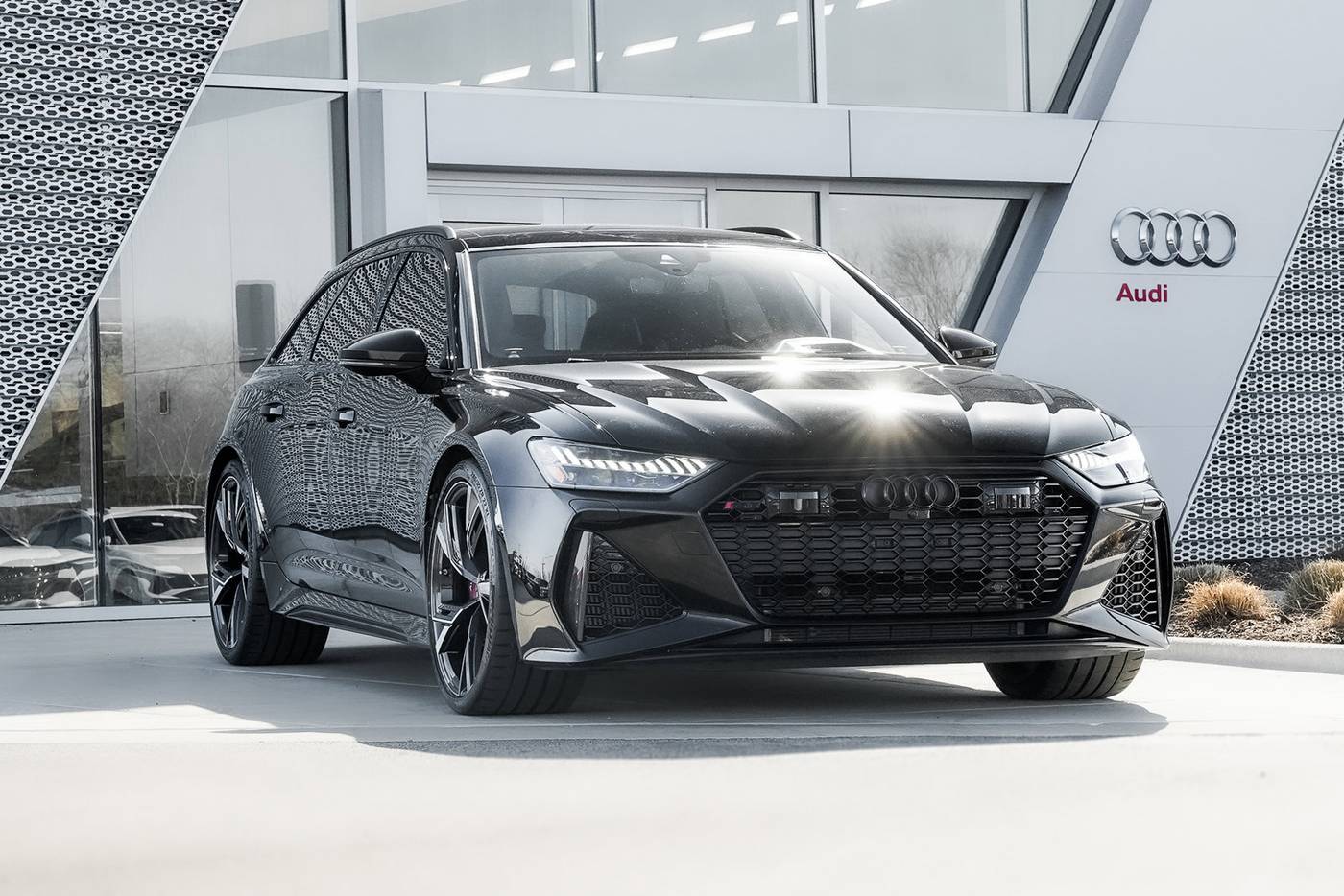2021 Audi RS 6 Avant Standard — Wagon — 29,229 mi — St. Charles, IL
