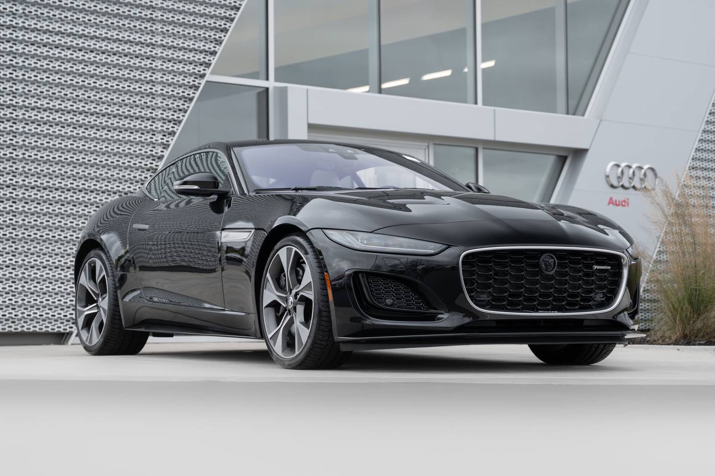 2024 Jaguar F-TYPE R-Dynamic — Coupe — 2,533 mi — St. Charles, IL